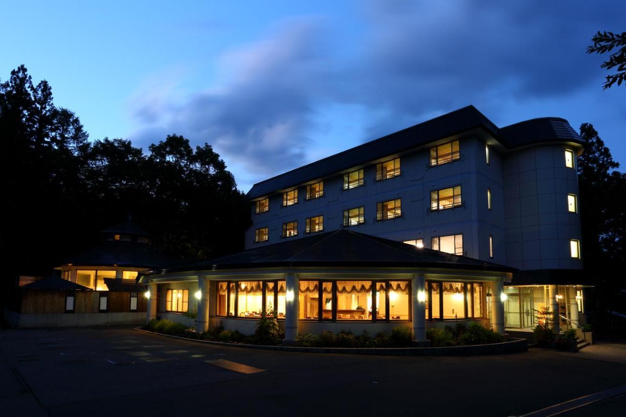 Hotel Oak Forest Хакуба Екстер'єр фото