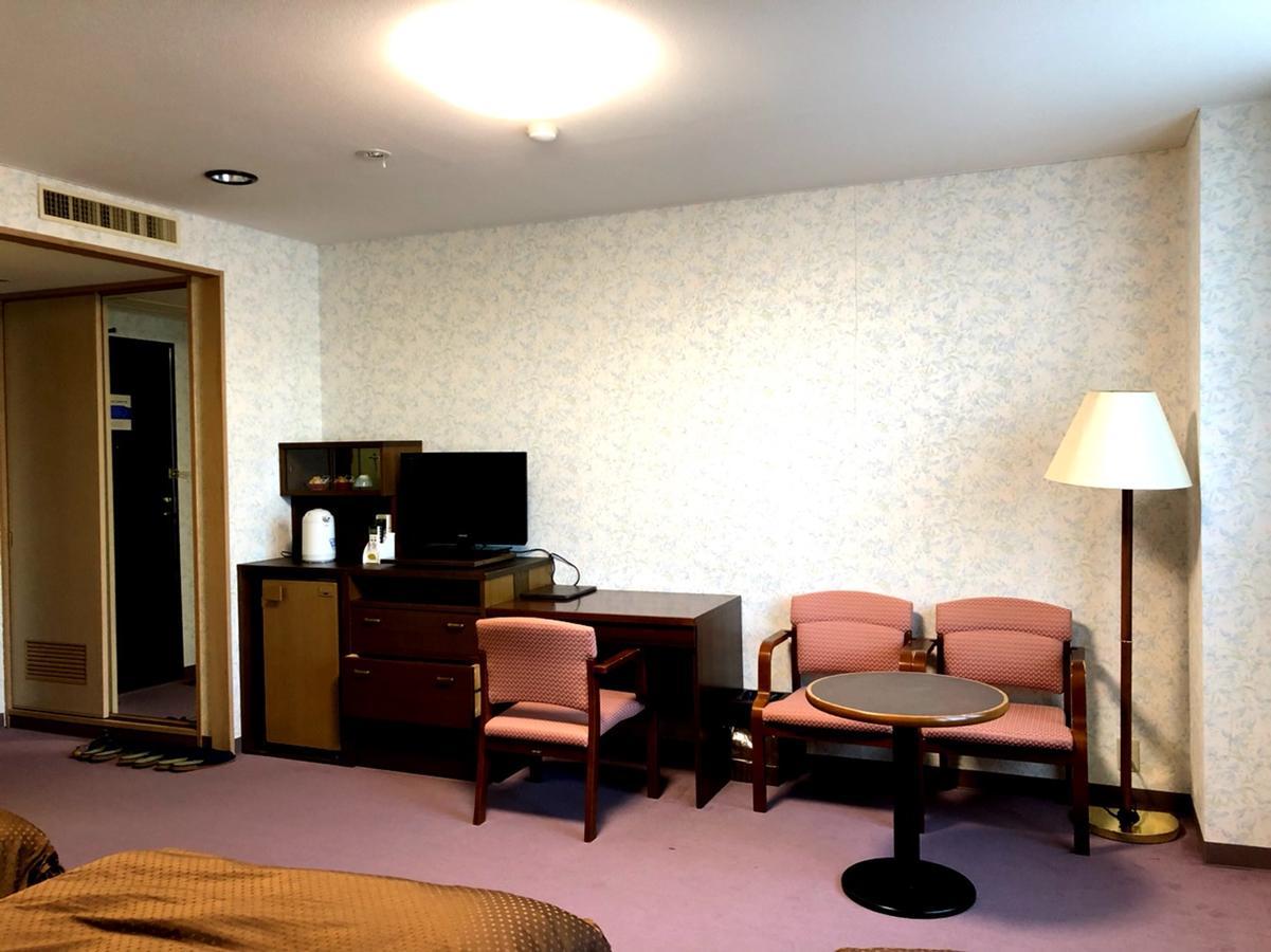 Hotel Oak Forest Хакуба Екстер'єр фото
