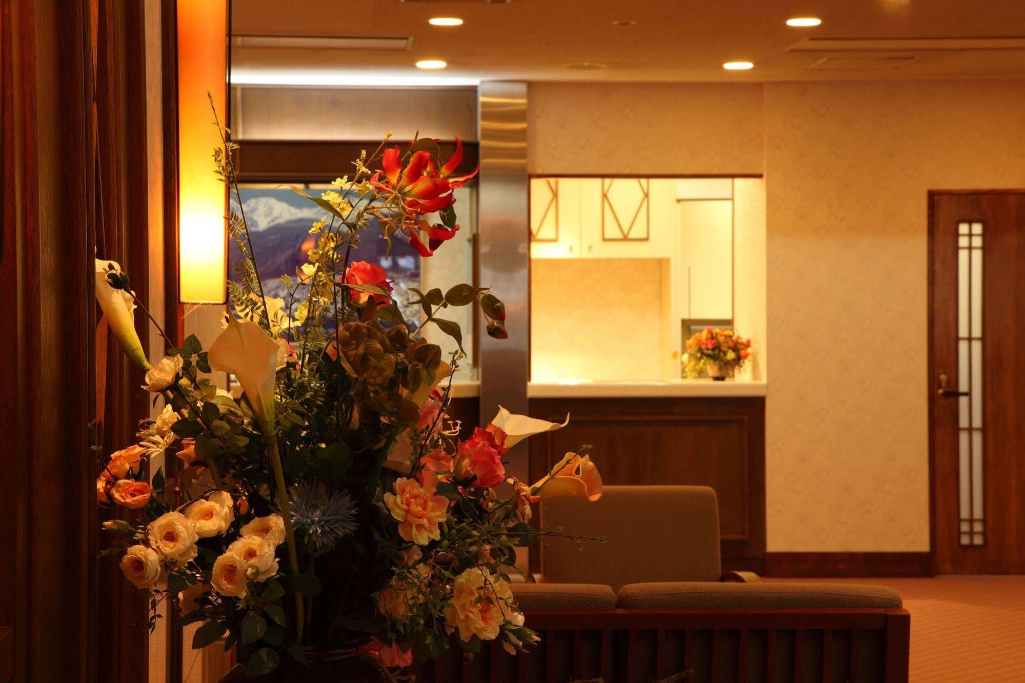 Hotel Oak Forest Хакуба Екстер'єр фото