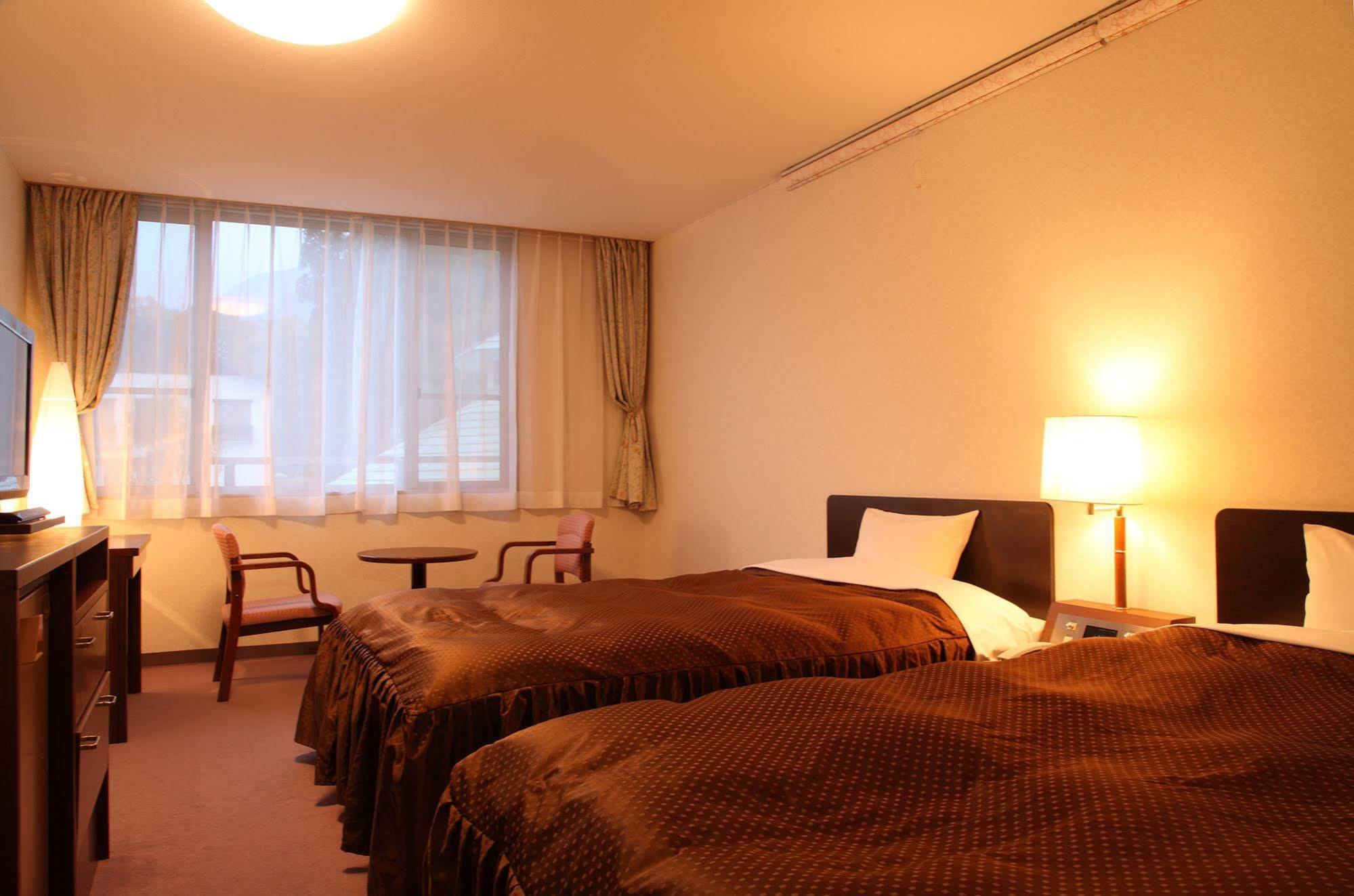 Hotel Oak Forest Хакуба Екстер'єр фото