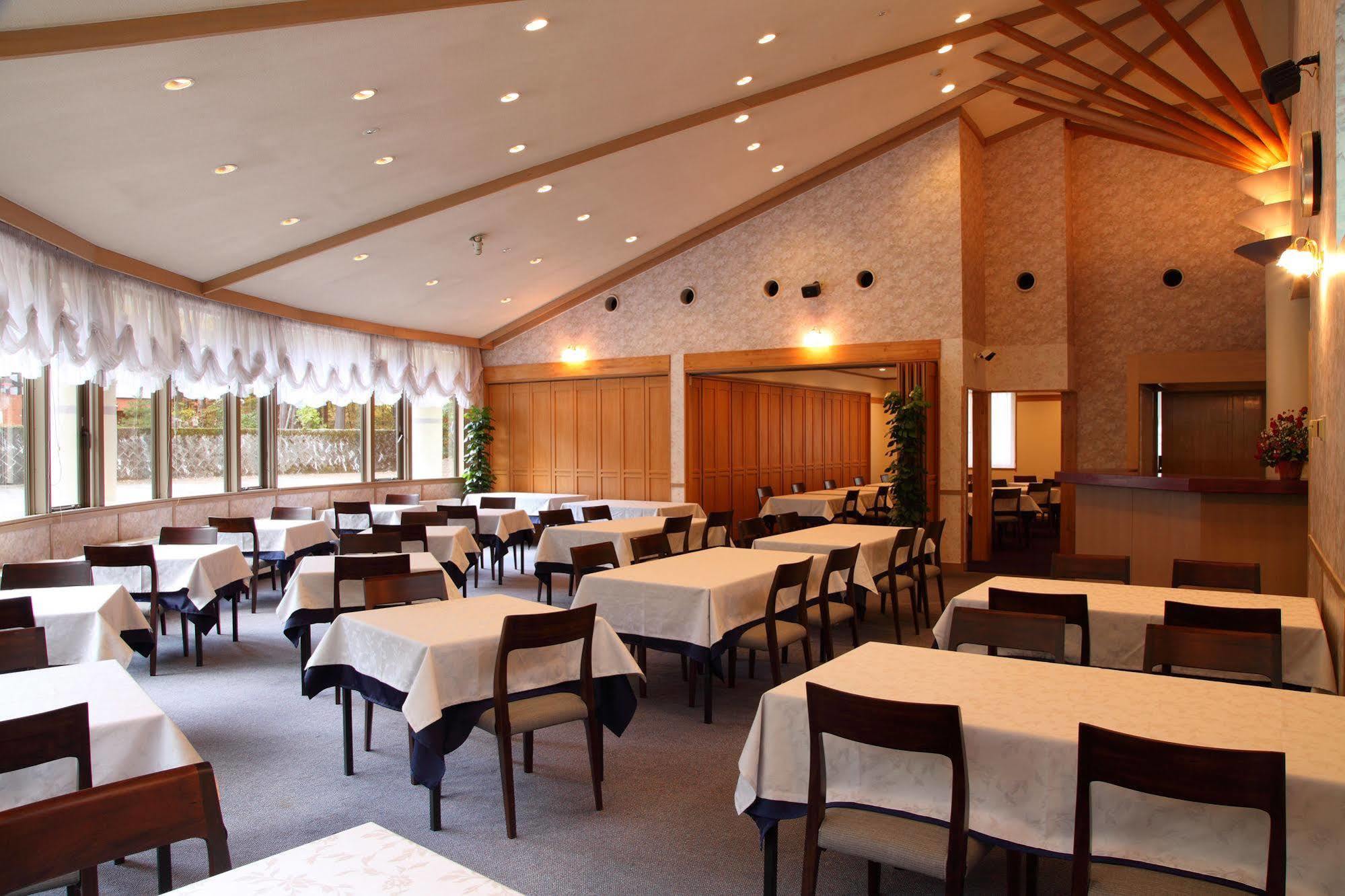 Hotel Oak Forest Хакуба Екстер'єр фото