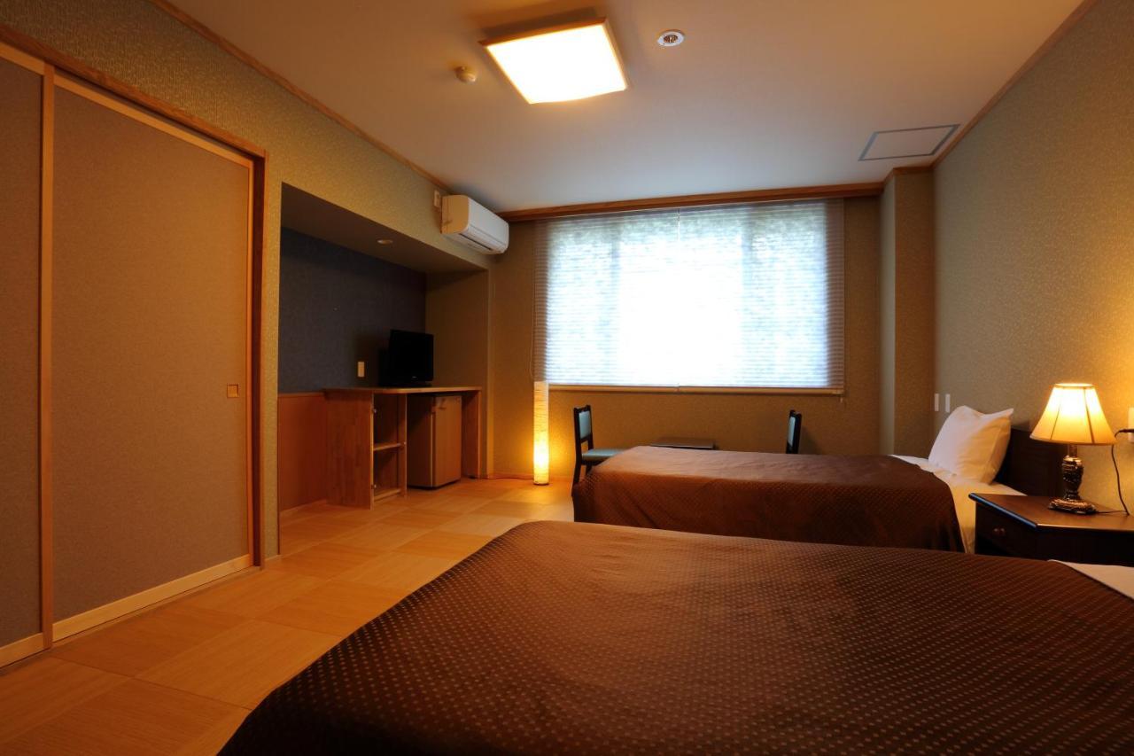 Hotel Oak Forest Хакуба Екстер'єр фото
