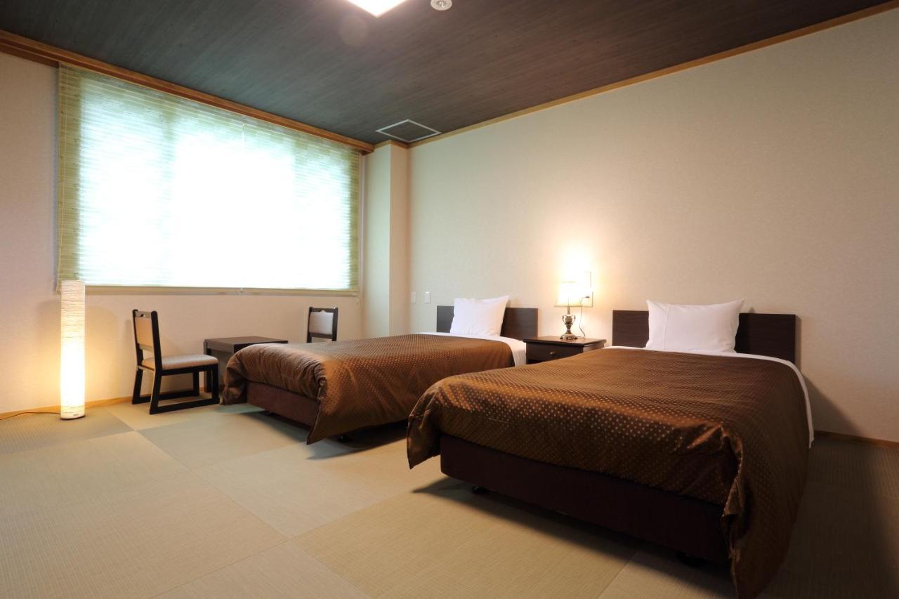 Hotel Oak Forest Хакуба Екстер'єр фото